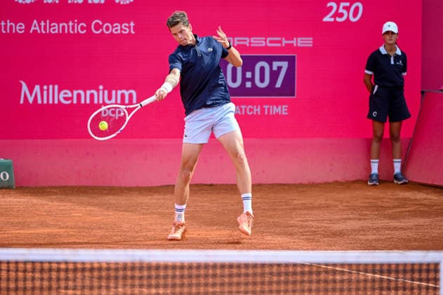 July 24, 2026, Lisbon, Lisbon, Portugal: ALEXANDER BLOCKX in action during the Quarter-finals at the Millennium Estoril Open ATP, Tennis Herren tennis tournament at Clube de Tenis do Estoril. Millennium Estoril Open 2026  - ZUMAr238 20260724_zip_r238_055 Copyright: xRicardoxRochax