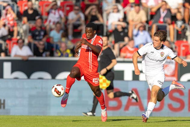 Regionalliga Nordost: FC Rot-Weiß Erfurt vs. BFC Dynamo; Erfurt; 24.07.2026 Benjika Caciel ( 8; FC Rot-Weiß Erfurt) gegen Tim Windsheimer ( 18; BFC Dynamo) Regionalliga Nordost: FC Rot-Weiß Erfurt vs. BFC Dynamo; Steigerwaldstadion Erfurt; 24.07.2026 *** Regionalliga Nordost: FC Rot Weiß Erfurt vs. BFC Dynamo Erfurt, July 24, 2026; Benjika Caciel (8), FC Rot Weiß Erfurt, vs. Tim Windsheimer (18), BFC Dynamo; Regionalliga Nordost: FC Rot Weiß Erfurt vs. BFC Dynamo, Steigerwaldstadion, Erfurt 2July 24, 2026 Copyright: xBEAUTIFULxSPORTS Duehringx