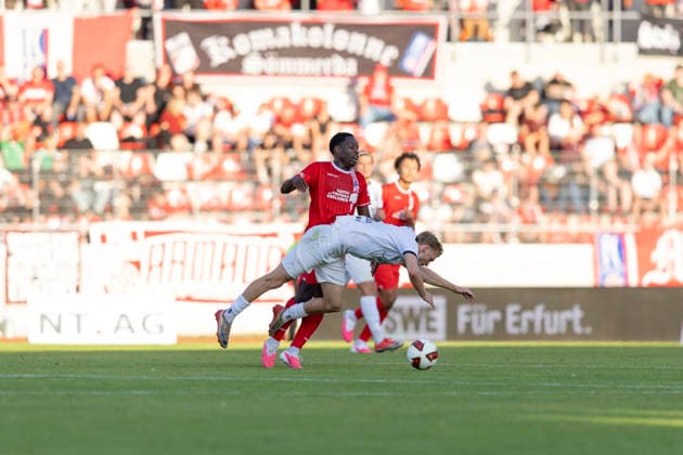 Regionalliga Nordost: FC Rot-Weiß Erfurt vs. BFC Dynamo; Erfurt; 24.07.2026 Benjika Caciel ( 8; FC Rot-Weiß Erfurt) gegen Levin Amon Mattmüller ( 6; BFC Dynamo) Regionalliga Nordost: FC Rot-Weiß Erfurt vs. BFC Dynamo; Steigerwaldstadion Erfurt; 24.07.2026 *** Regionalliga Northeast FC Rot Weiß Erfurt vs. BFC Dynamo Erfurt July 24, 2026 Benjika Caciel 8 FC Rot Weiß Erfurt vs. Levin Amon Mattmüller 6 BFC Dynamo Regionalliga Northeast FC Rot Weiß Erfurt vs. BFC Dynamo Steigerwaldstadion, Erfurt July 24, 2026 Copyright: xBEAUTIFULxSPORTS Duehringx