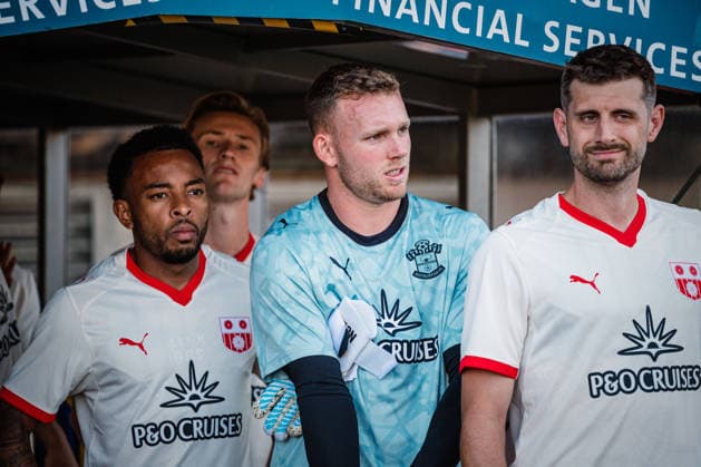 Testspiel: Eintracht Braunschweig vs. FC Southampton, 24.07.2026 Daniel Peretz (Southampton FC, 1); Fußball, Testspiel: Eintracht Braunschweig vs. FC Southampton am 24.07.2026 im Eintracht-Stadion, Braunschweig DFL REGULATIONS PROHIBIT ANY USE OF PHOTOGRAPHS AS IMAGE SEQUENCES AND OR QUASI-VIDEO. *** Friendly Match: Eintracht Braunschweig vs. FC Southampton, July 24, 2026; Daniel Peretz, Southampton FC, 1 Soccer, Friendly Match: Eintracht Braunschweig vs. FC Southampton on July 24, 2026, at Eintracht Stadium, Braunschweig. DFL regulations prohibit any use of photographs as image sequences and or quasi-video. Copyright: xBEAUTIFULxSPORTS Tonhäuserx