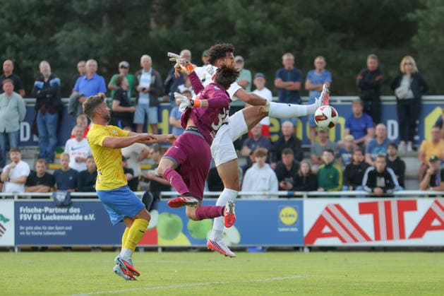 Football, RL North-East, FSV Luckenwalde v Lokomotive Leipzig