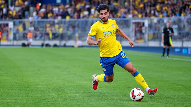 Eintracht vs. FC Southampton, Testspiel Braunschweig, 24.07.2026, Fußball, Herren, Saison 2026 2027, Eintracht Braunschweig vs. FC Southampton, Testspiel: Fabio Di Michele Sanchez (Eintracht Braunschweig) Stadion an der Hamburger Straße Niedersachsen Deutschland *** Eintracht vs. FC Southampton, Friendly Match in Braunschweig, July 24, 2026, Soccer, Men s, 2026–2027 Season, Eintracht Braunschweig vs. FC Southampton, Friendly Match, Fabio Di Michele Sanchez, Eintracht Braunschweig Stadium on Hamburger Straße, Lower Saxony, Germany