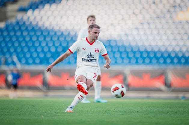 Testspiel: Eintracht Braunschweig vs. FC Southampton, 24.07.2026 LÃ o Scienza (Southampton FC, 7) schießt; Fußball, Testspiel: Eintracht Braunschweig vs. FC Southampton am 24.07.2026 im Eintracht-Stadion, Braunschweig DFL REGULATIONS PROHIBIT ANY USE OF PHOTOGRAPHS AS IMAGE SEQUENCES AND OR QUASI-VIDEO. *** Friendly Match: Eintracht Braunschweig vs. FC Southampton, July 24, 2026; LÃ o Scienza, FC Southampton, 7 goals; Friendly Match: Eintracht Braunschweig vs. FC Southampton on July 24, 2026, at Eintracht Stadium, Braunschweig. DFL regulations prohibit any use of photographs as image sequences and or quasi-video. Copyright: xBEAUTIFULxSPORTS Tonhäuserx