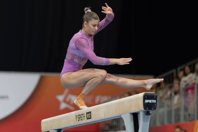 Deutsche Meisterschaften im Gerätturnen 2026, Mehrkampf Frauen Carina Kraiser (SV Hülben). Deutsche Meisterschaften im Gerätturnen, Mehrkampf Frauen, am 24. Juli 2026 in der ZAG-Arena in Hannover., Hannover Niedersachsen Deutschland ZAG Arena *** 2026 German Artistic Gymnastics Championships, Women’s All-Around: Carina Kraiser, SV Hülben German Artistic Gymnastics Championships, Women’s All-Around, on July 24, 2026, at the ZAG Arena in Hanover, Hanover, Lower Saxony, Germany ZAG Arena