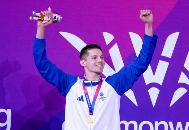 Duncan Scott of Scotland celebrates after winning the gold medal in the Men s 200m Individual Medley event. Glasgow 2026 Commonwealth Games, Day Two, Glasgow, Scotland, UK - 24 Jul 2026Glasgow Scotland United Kingdom  Copyright: xStuartxWallace Shutterstockx 17002358bb