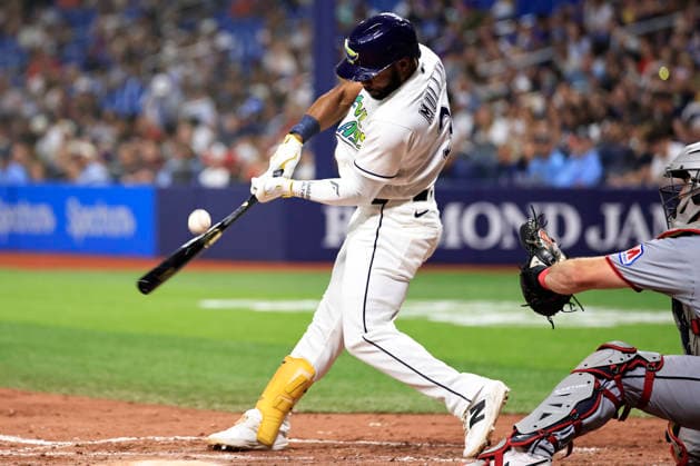 July 24, 2026, St. Petersburg, Florida, USA: Tampa Bay Rays center fielder Cedric Mullins (31) pops out to Cleveland Guardians third baseman Gabriel Arias (13) during an MLB, Baseball Herren, USA game on July 24, 2026 at Tropicana Field. The Rays beat the Guardians 11-3. St. Petersburg USA - ZUMAh180 20260724_zsp_h180_032 Copyright: xKimxHukarix