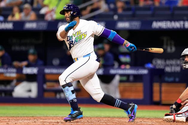 July 24, 2026, St. Petersburg, Florida, USA: Tampa Bay Rays designated hitter Yandy DoÂ­az (2) grounds out to Cleveland Guardians third baseman Gabriel Arias (13) during an MLB, Baseball Herren, USA game on July 24, 2026 at Tropicana Field. The Rays beat the Guardians 11-3. St. Petersburg USA - ZUMAh180 20260724_zsp_h180_064 Copyright: xKimxHukarix