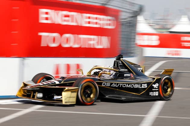 July 25, 2026, Tokyo, Japan: DS PENSKE driver Taylor Barnard (77) in action during a free practice before starting the Formula E Tokyo E-Prix, round 14 of the 2025Ã¢â‚¬2026 ABB FIA Formula E World Championship, WM, Weltmeisterschaft on the temporary street circuit around the Tokyo Big Sight convention center in Tokyo. Formula E 2026: Tokyo E-Prix  - ZUMAm191 20260725_aap_m191_002 Copyright: xRodrigoxReyesxMarinx