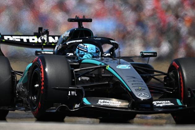 RECORD DATE NOT STATED F1 Hungary 2026 MOGYOROD, HUNGARY JULY 25: George Russell of Great Britain drives the Mercedes-AMG Petronas F1 Team car on track during the third free practice session of the Formula 1 AWS Hungarian Grand Prix 2026 at the Hungaroring on July 25, 2026 in Mogyorod, Hungary. Budapest Hungary  Copyright: xArturxWidakx originalFilename:widak-f1hungar260725_npz0t.jpg