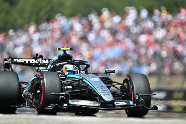 RECORD DATE NOT STATED F1 Hungary 2026 MOGYOROD, HUNGARY JULY 25: Kimi Antonelli of Italy drives the Mercedes-AMG Petronas F1 Team car on track during the third free practice session of the Formula 1 AWS Hungarian Grand Prix 2026 at the Hungaroring on July 25, 2026 in Mogyorod, Hungary. Budapest Hungary  Copyright: xArturxWidakx originalFilename:widak-f1hungar260725_npT95.jpg