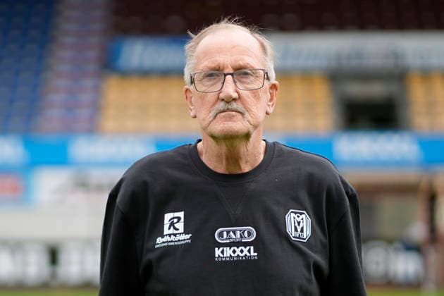 23.07.2026, Hänsch-Arena, Meppen, Betreuer Siegfried Grulke; SV Meppen 1912 e.V.; 3.Liga, Porträttermin 2026 2027 DFL REGULATIONS PROHIBIT ANY USE OF PHOTOGRAPHS AS IMAGE SEQUENCES AND OR QUASI-VIDEO. Meppen Niedersachsen Germany Hänsch-Arena *** July 23, 2026, Hänsch Arena, Meppen, Coach Siegfried Grulke, SV Meppen 1912 e.V., 3rd Division, Portrait session 2026–2027. DFL regulations prohibit any use of photographs as image sequences and or quasi-video. Meppen, Lower Saxony, Germany, Hänsch Arena