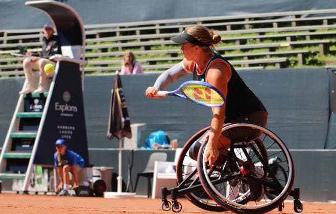 Wheelchair Hamburg Open am Hamburger Rothenbaum: Lizzy de Greef (Niederlande) im Halbfinale. *** Wheelchair Hamburg Open at Hamburg s Rothenbaum: Lizzy de Greef of the Netherlands Advances to the Semifinals