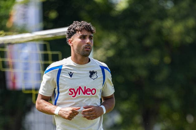 Testspiel, SC Freiburg U23 vs TSG Hoffenheim II, 25.07.2026 Nader El-Jindaoui (TSG Hoffenheim II, 30) beim aufwärmen Testspiel, SC Freiburg U23 vs TSG Hoffenheim II, Renchtal-Stadion Oberkirch, 25.07.2026 DFB DFL REGULATIONS PROHIBIT ANY USE OF PHOTOGRAPHS AS IMAGE SEQUENCES AND OR QUASI-VIDEO *** Friendly Match, SC Freiburg U23 vs. TSG Hoffenheim II, July 25, 2026 Nader El Jindaoui, TSG Hoffenheim II, age 30, warming up Friendly Match, SC Freiburg U23 vs. TSG Hoffenheim II, Renchtal Stadium, Oberkirch, July 25, 2026 DFB and DFL regulations prohibit any use of photographs as image sequences and or quasi-video Copyright: xBEAUTIFULxSPORTS Boscox