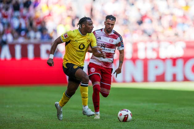 25.07.2026, Fussball, Testspiel Fortuna Düsseldorf - Borussia Dortmund. v. l. Filipo Mane (Borussia Dortmund), Yassine Bouchama (Fortuna Düsseldorf). Düsseldorf Trainingsgelände des BVB NRW Deutschland xRHR-FOTO DEx *** July 25, 2026, Soccer, Friendly Match: Fortuna Düsseldorf vs. Borussia Dortmund, featuring Filipo Mane (Borussia Dortmund) and Yassine Bouchama (Fortuna Düsseldorf), at the BVB training facility in Düsseldorf, North Rhine-Westphalia, Germany. xRHR PHOTO DEx Copyright: DennisxEwert RHR-FOTOx RHR-FOTO DE