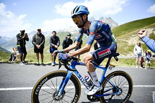 French Valentin Paret-Peintre of Soudal Quick-Step pictured in action during stage 20 of the 2026 Tour de France cycling race, a stage of 171km Le Bourg d Oisans to Alpe d Huez, on Saturday 25 July 2026. The 113th edition of the Tour de France starts on Saturday 4 July in Barcelona, Spain, and will finish in Paris, France on the 26th of July. JASPERxJACOBS  x181999690x