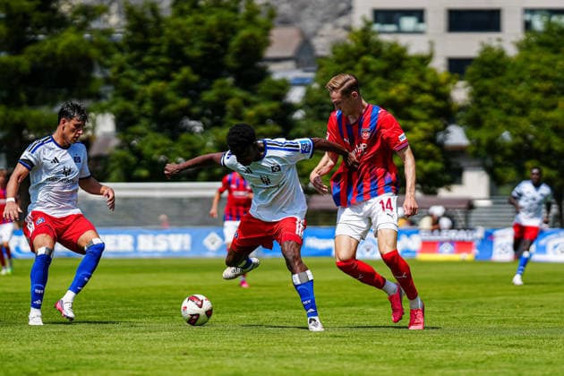Albert Sambi Lokonga (Hamburger SV, 06), Luca Kerber (1. FC Heidenheim, 20) AUT, Hamburger SV vs. 1. FC Heidenheim, Fussball, Testspiel, Saison 2026 2027, 25.07.2026 AUT, Hamburger SV vs. 1. FC Heidenheim, Fussball, Testspiel, Saison 2026 2027, 25.07.2026 Kematen *** Albert Sambi Lokonga, Hamburger SV, 06; Luca Kerber, 1 FC Heidenheim, 20 AUT; Hamburger SV vs. 1 FC Heidenheim, Soccer, Friendly, 2026–2027 Season, July 25, 2026 (AUT), Hamburger SV vs. 1 FC Heidenheim, Soccer, Friendly, 2026–2027 Season, July 25, 2026, Kematen Copyright: xEibner-Pressefoto MarcelxvonxFehrnx EP_MFN