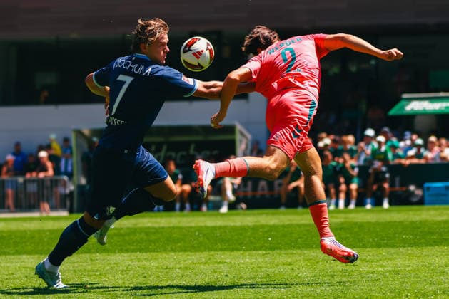 SOCCER - Bremen vs Bochum, test match ZELL AM ZILLER,AUSTRIA,25.JUL.26 - SOCCER - 1. DFL, 1. Deutsche Bundesliga, 2. DFL, 2. Deutsche Bundesliga, SV Werder Bremen vs VfL Bochum, test match. Image shows Christian Rasmussen (Bochum) and Olivier Deman (Bremen).  GEPAxpictures xOleskiixMarusyk