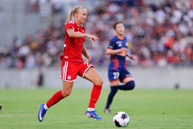 Football, Women's, Friendly, RB Omiya Ardija v FC Bayern Munich