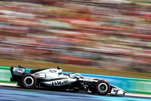 Valtteri Bottas of Finland and Cadillac , Qualifying, F1 Grand Prix of Hungary, am 25. July 2026 in Budapeste, Hungary. (Foto von Diogo Cardoso DeFodi Images) Valtteri Bottas of Finland and Cadillac , Qualifying, F1 Grand Prix of Hungary, Hungaroring on July 25, 2026 in Budapeste, Hungary. (Photo by Diogo Cardoso DeFodi Images) - *** Valtteri Bottas of Finland and Cadillac, Qualifying, F1 Grand Prix of Hungary, on July 25, 2026, in Budapest, Hungary. Photo by Diogo Cardoso DeFodi Images. Valtteri Bottas of Finland and Cadillac, Qualifying, F1 Hungarian Grand Prix, Hungaroring on July 25, 2026, in Budapest, Hungary. Photo by Diogo Cardoso, DeFodi Images