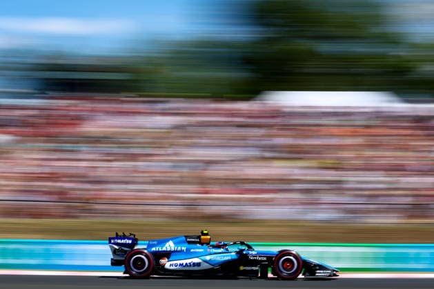 Carlos Sainz of Spain and Williams Racing , Qualifying, F1 Grand Prix of Hungary, am 25. July 2026 in Budapeste, Hungary. (Foto von Diogo Cardoso DeFodi Images) Carlos Sainz of Spain and Williams Racing , Qualifying, F1 Grand Prix of Hungary, Hungaroring on July 25, 2026 in Budapeste, Hungary. (Photo by Diogo Cardoso DeFodi Images) - *** Carlos Sainz of Spain and Williams Racing, Qualifying, F1 Grand Prix of Hungary, on July 25, 2026, in Budapest, Hungary. Photo by Diogo Cardoso DeFodi Images. Carlos Sainz of Spain and Williams Racing, Qualifying, F1 Hungarian Grand Prix, Hungaroring on July 25, 2026, in Budapest, Hungary. Photo by Diogo Cardoso, DeFodi Images
