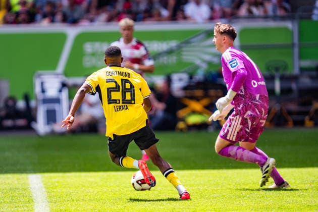Testspiel, Bundesliga, Fortuna Düsseldorf vs. Borussia Dortmund, 25.07.2026 in der Merkur Arena Justin Lerma *** Exhibition Match, Bundesliga, Fortuna Düsseldorf vs. Borussia Dortmund, July 25, 2026, at Merkur Arena, Justin Lerma Copyright: xBahhoxKarax