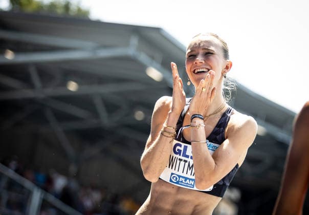 Deutsche Leichtathletik-Meisterschaften; Bochum-Wattenscheid, 25.07.2026 Ausgelassene Freude: Kira Wittmann (Hannover 96) wird Deutsche Meisterin im Dreisprung der Frauen; Deutsche Leichtathletik-Meisterschaften am 25.07.2026 im Lohrheidestadion in Bochum-Wattenscheid (Nordrhein-Westfalen). *** German Track and Field Championships, Bochum-Wattenscheid, July 25, 2026: Exuberant Joy—Kira Wittmann of Hannover 96 Becomes German Champion in the Women’s Triple Jump at the German Track and Field Championships on July 25, 2026, at the Lohrheidestadion in Bochum-Wattenscheid, North Rhine-Westphalia Copyright: xBEAUTIFULxSPORTS R.xSchmittx