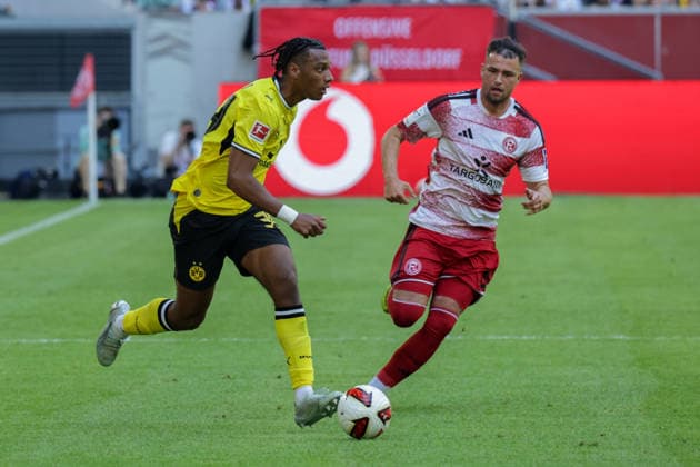 25.07.2026, xgrfx, Fussball Testspiel , Fortuna Düsseldorf - Borussia Dortmund v.l. Filippo Mane (Borussia Dortmund), Yassine Bouchama (Fortuna Düsseldorf) (DFL DFB REGULATIONS PROHIBIT ANY USE OF PHOTOGRAPHS as IMAGE SEQUENCES and or QUASI-VIDEO) Düsseldorf *** July 25, 2026, xgrfx, soccer exhibition match, Fortuna Düsseldorf vs. Borussia Dortmund, featuring Filippo Mane (Borussia Dortmund) and Yassine Bouchama (Fortuna Düsseldorf). DFL and DFB regulations prohibit any use of photographs as image sequences and or quasi-video. Düsseldorf