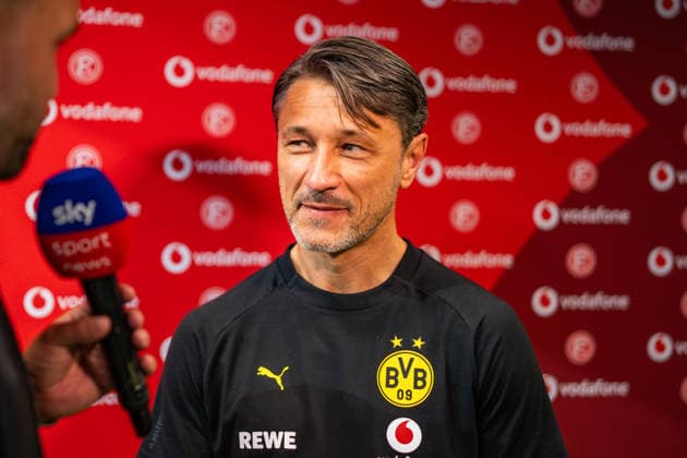 Testspiel, Bundesliga, Fortuna Düsseldorf vs. Borussia Dortmund, 25.07.2026 in der Merkur Arena Niko Kovac im Interview mit Marlon Irlbacher *** Friendly Match, Bundesliga, Fortuna Düsseldorf vs. Borussia Dortmund, July 25, 2026, at the Merkur Arena: Niko Kovac in an interview with Marlon Irlbacher Copyright: xBahhoxKarax