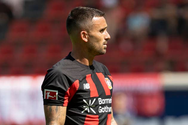 Testspiel: Kickers Offenbach - Bayer Leverkusen, 25.07.2026 Aleix Garcia (Bayer 04 Leverkusen 24), Freisteller Portrait Porträt, Kickers Offenbach - Bayer Leverkusen, Offenbach, Plutos Stadion am Bieberer Berg, 25.7.2026 *** Friendly Match: Kickers Offenbach vs. Bayer Leverkusen, July 25, 2026; Aleix Garcia, Bayer 04 Leverkusen 24; Close-up Portrait; Kickers Offenbach vs. Bayer Leverkusen; Offenbach; Pluto s Stadium at Bieberer Berg; July 25, 2026 Copyright: xBEAUTIFULxSPORTS Gawlikx