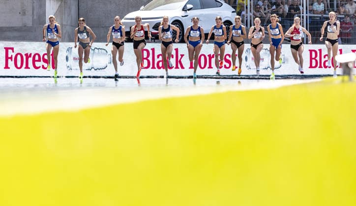 Deutsche Leichtathletik-Meisterschaften; Bochum-Wattenscheid, 25.07.2026 Impression: Start frei für einen von zwei 1500m-Vorläufen der Frauen; Deutsche Leichtathletik-Meisterschaften am 25.07.2026 im Lohrheidestadion in Bochum-Wattenscheid (Nordrhein-Westfalen). *** German Track and Field Championships, Bochum-Wattenscheid, July 25, 2026: A glimpse of the start of one of two women’s 1,500-meter heats at the German Track and Field Championships on July 25, 2026, at Lohrheidestadion in Bochum-Wattenscheid, North Rhine-Westphalia Copyright: xBEAUTIFULxSPORTS R.xSchmittx