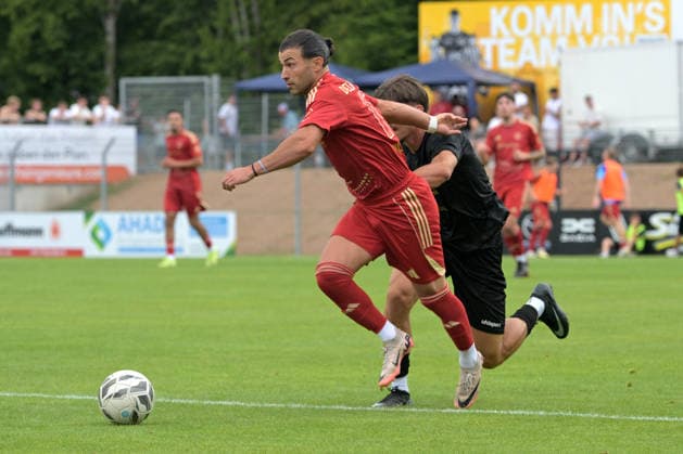 Orhan Yildirim (Delay Sports Berlin, 17) FC 08 Villingen vs. Delay Sports Berlin , Fussball, Vorbereitung, Testspiel, Saison 2026 2027, 25.07.2026 FC 08 Villingen vs. Delay Sports Berlin , Fussball, Vorbereitung, Testspiel, Saison 2026 2027, 25.07.2026 Villingen *** Orhan Yildirim Delay Sports Berlin, July 17, FC 08 Villingen vs. Delay Sports Berlin, Soccer, Preseason, Friendly Match, 2026–2027 Season, July 25, 2026, FC 08 Villingen vs. Delay Sports Berlin, soccer, preseason, friendly, 2026–2027 season, July 25, 2026, Villingen Copyright: xEibner-Pressefotox EP_TBR