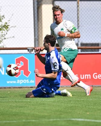 25.07.2026 - Fussball - Saison 2026 2027 - Testspiel Freundschaftsspiel Vorbereitungsspiel - TSG 1899 Hoffenheim - SpVgg Greuther Fürth ( Kleeblatt ) - - Sportfoto Zink - xwoxzix - regulations prohibit any use of photographs as image sequences and or quasi-video - only for editorial use - Arthur Chaves (35, TSG 1899 Hoffenheim ) Felix Klaus (30, SpVgg Greuther Fürth ) *** July 25, 2026 Soccer Season 2026–2027 Exhibition Match Friendly Match Preseason Match TSG 1899 Hoffenheim SpVgg Greuther Fürth Kleeblatt Sports Photo Zink xwoxzix Regulations prohibit any use of photographs as image sequences and or quasi-video For editorial use only. Arthur Chaves, 35, TSG 1899 Hoffenheim; Felix Klaus, 30, SpVgg Greuther Fürth