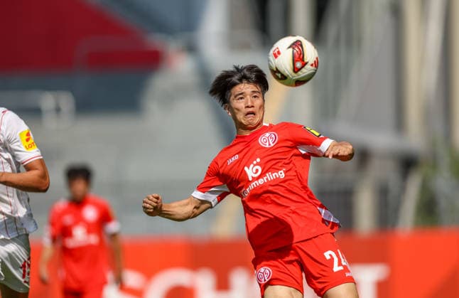 GER, Mainz, FSV Mainz 05 vs Holstein Kiel, Vorbereitung, Fussball, DFB, Spielzeit 2026 2027, Bruchwegstadion auf dem Wolfgang Frank Campus, Testspiel im Bild: Sota Kawasaki (FSV Mainz 05 24) DFB DFL REGULATIONS PROHIBIT ANY USE OF PHOTOGRAPHS AS IMAGE SEQUENCES AND OR QUASI-VIDEO, 25.07.2026 *** GER, Mainz, FSV Mainz 05 vs. Holstein Kiel, Preseason, Soccer, DFB, 2026–2027 Season, Bruchweg Stadium on the Wolfgang Frank Campus, Friendly Match Photo by Sota Kawasaki, FSV Mainz 05, 24. DFB and DFL regulations prohibit any use of photographs as image sequences and or quasi-video, July 25, 2026 Copyright: HMBxMedia HendrikxHamelau