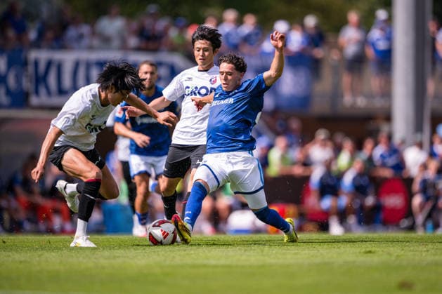 25.07.2026, Fussball, Saison 2026 2027, Vorbereitung, Testspiel: Fagiano Okayama - FC Schalke 04, Soufiane El-Faouzi (FC Schalke 04) xRHR-FOTO YYx *** July 25, 2026, Soccer, 2026–2027 Season, Preseason, Friendly Match: Fagiano Okayama vs. FC Schalke 04, Soufiane El Faouzi, FC Schalke 04 xRHR PHOTO YYx Copyright: KROEGER RHR-FOTOx RHR-FOTO YY