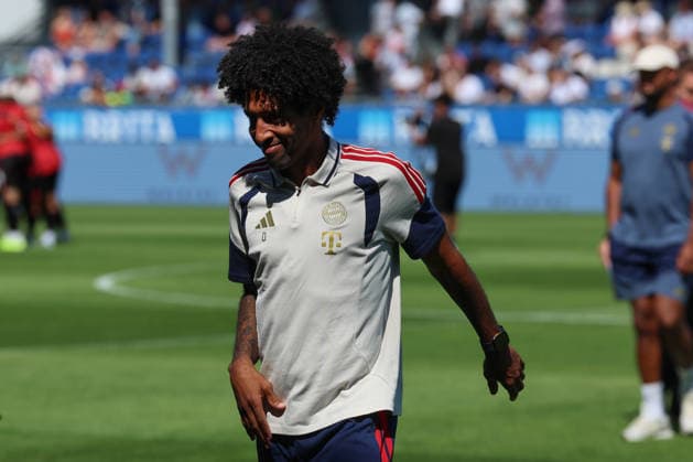 Wiesbaden, Deutschland 25. Juli 2026: Testspiel - 2026 2027 - SV Wehen Wiesbaden gegen FC Bayern München Im Bild: Dante (FCB) BRITA-Arena Hessen *** Wiesbaden, Germany, July 25, 2026; 2026-2027 preseason match: SV Wehen Wiesbaden vs. FC Bayern Munich; Pictured: Dante (FCB) at BRITA Arena Hessen Copyright: xFotostandx xFabianxWernerx