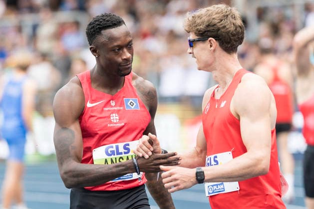 Deutsche Leichtathletik-Meisterschaften; Bochum-Wattenscheid, 25.07.2026 Owen Ansah (Hamburger SV), 100m Vorlauf, mit Daniel Hoffmann (TSV Bayer o4 Leverkusen); Deutsche Leichtathletik-Meisterschaften am 25.07.2026 im Lorheide-Stadion, Bochum-Wattenscheid (Nordrhein-Westfalen). *** German Track and Field Championships, Bochum-Wattenscheid, July 25, 2026: Owen Ansah (Hamburger SV), 100m preliminary heat, with Daniel Hoffmann (TSV Bayer 04 Leverkusen) at the German Track and Field Championships on July 25, 2026, at Lorheide Stadium in Bochum-Wattenscheid, North Rhine-Westphalia Copyright: xBEAUTIFULxSPORTS AxelxKohringx
