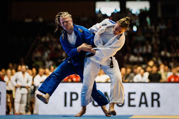 Die Finals 2026 - Judo, Mixed-Team-Meisterschaften, , 25.07.2026 Team Brandenburg gewinnt die deutsche Meisterschaft gegen das Team Niedersachsen im Finale; Die Finals 2026 - Judo, Mixed-Team-Meisterschaften, am 25.07.2026 in der ZAG Arena, Hannover *** The Finals 2026 Artistic Gymnastics, July 25, 2026: Team Brandenburg wins the German championship against Team Lower Saxony in the final of The Finals 2026 Artistic Gymnastics on July 25, 2026, at the ZAG Arena in Hanover Copyright: xBEAUTIFULxSPORTS Tonhäuserx