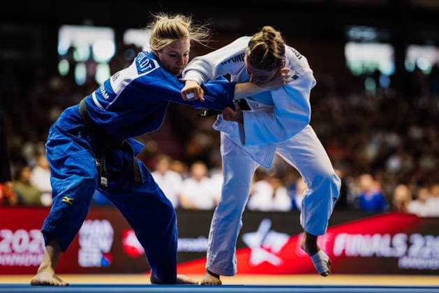 Die Finals 2026 - Judo, 25.07.2026 Team Brandenburg gewinnt die deutsche Meisterschaft gegen das Team Niedersachsen im Finale; Die Finals 2026 - Judo am 25.07.2026 in der Swiss Life Hall, Hannover *** The Finals 2026 Judo, July 25, 2026: Team Brandenburg wins the German championship against Team Lower Saxony in the final of The Finals 2026 Judo on July 25, 2026, at the Swiss Life Hall in Hanover Copyright: xBEAUTIFULxSPORTS Tonhäuserx