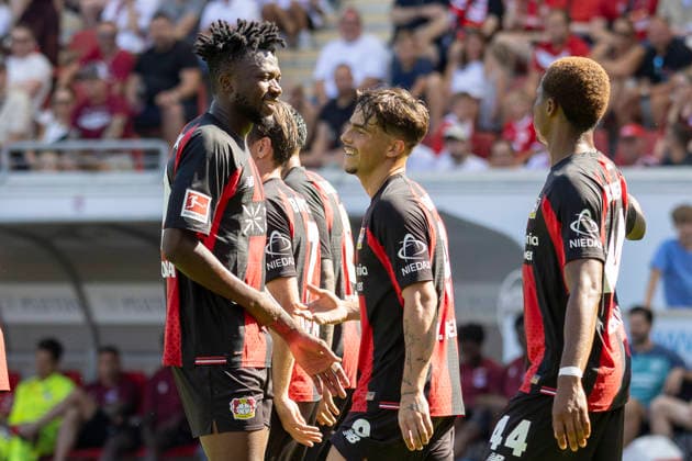Testspiel: Kickers Offenbach - Bayer Leverkusen, 25.07.2026 Afonso Moreira (Bayer 04 Leverkusen 9) erzielte das Tor den Treffer zum 1:3 & Edmond Tapsoba (Bayer 04 Leverkusen 12) & Jeanuel Belocian (Bayer 04 Leverkusen 44) Kickers Offenbach - Bayer Leverkusen, Offenbach, Plutos Stadion am Bieberer Berg, 25.7.2026 *** Friendly Match: Kickers Offenbach vs. Bayer Leverkusen, July 25, 2026 Afonso Moreira (Bayer 04 Leverkusen) scored the goal in the 9th minute; Edmond Tapsoba (Bayer 04 Leverkusen) scored in the 12th minute; Jeanuel Belocian (Bayer 04 Leverkusen) scored in the 44th minute; Kickers Offenbach vs. Bayer Leverkusen, Offenbach, Pluto Stadium at Bieberer Berg, July 25, 2026 Copyright: xBEAUTIFULxSPORTS Gawlikx