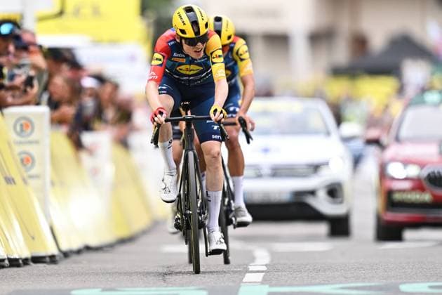 Danish Mattias Skjelmose of Lidl-Trek crosses the finish line of stage 20 of the 2026 Tour de France cycling race, a stage of 171km Le Bourg d Oisans to Alpe d Huez, on Saturday 25 July 2026. The 113th edition of the Tour de France starts on Saturday 4 July in Barcelona, Spain, and will finish in Paris, France on the 26th of July. DAVIDxPINTENS  x182015117x