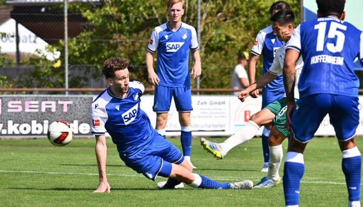 25.07.2026 - Fussball - Saison 2026 2027 - Testspiel Freundschaftsspiel Vorbereitungsspiel - TSG 1899 Hoffenheim - SpVgg Greuther Fürth ( Kleeblatt ) - - Sportfoto Zink - xwoxzix - regulations prohibit any use of photographs as image sequences and or quasi-video - only for editorial use - Arthur Chaves (35, TSG 1899 Hoffenheim ) Shinta Appelkamp (8, SpVgg Greuther Fürth ) *** July 25, 2026 Soccer Season 2026–2027 Exhibition Match Friendly Match Preseason Match TSG 1899 Hoffenheim SpVgg Greuther Fürth Kleeblatt Sports Photo Zink xwoxzix Regulations prohibit any use of photographs as image sequences and or quasi-video For editorial use only. Arthur Chaves, 35, TSG 1899 Hoffenheim; Shinta Appelkamp, 8, SpVgg Greuther Fürth