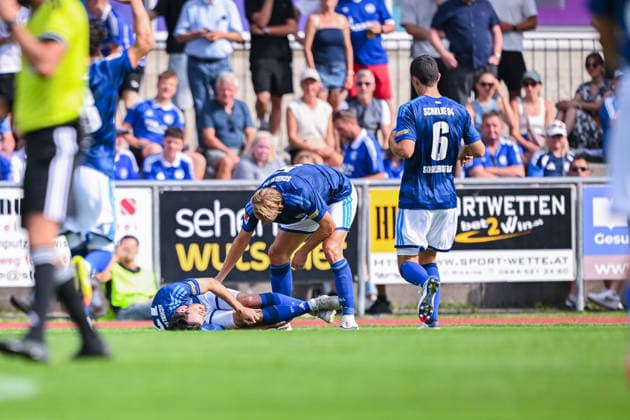 25.07.2026, Fussball, Saison 2026 2027, Vorbereitung, Testspiel: Fagiano Okayama - FC Schalke 04, Adrian Gantenbein (FC Schalke 04), Timo Becker (FC Schalke 04) xRHR-FOTO YYx *** July 25, 2026, Soccer, 2026–2027 Season, Preseason, Friendly Match: Fagiano Okayama vs. FC Schalke 04, Adrian Gantenbein (FC Schalke 04), Timo Becker (FC Schalke 04) xRHR PHOTO YYx Copyright: KROEGER RHR-FOTOx RHR-FOTO YY