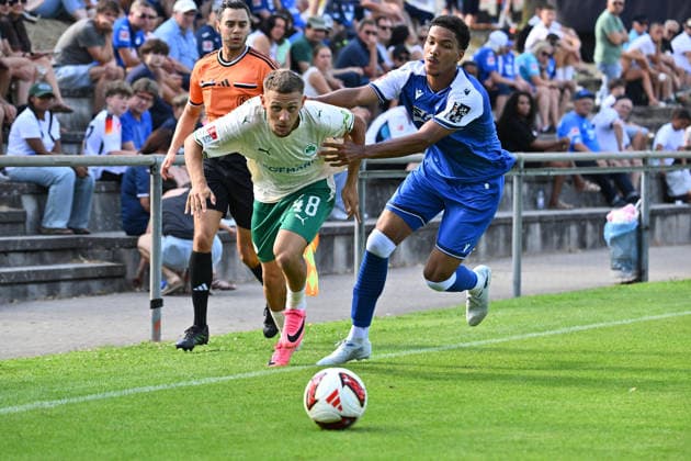 25.07.2026 - Fussball - Saison 2026 2027 - Testspiel Freundschaftsspiel Vorbereitungsspiel - TSG 1899 Hoffenheim - SpVgg Greuther Fürth ( Kleeblatt ) - - Sportfoto Zink - xwoxzix - regulations prohibit any use of photographs as image sequences and or quasi-video - only for editorial use - Jakob Krautkrämer (48, SpVgg Greuther Fürth ) Tristan Spranger (40, TSG 1899 Hoffenheim ) *** July 25, 2026 Soccer Season 2026–2027 Exhibition Match Friendly Match Preseason Match TSG 1899 Hoffenheim SpVgg Greuther Fürth Kleeblatt Sports Photo Zink xwoxzix Regulations prohibit any use of photographs as image sequences and or quasi-video For editorial use only Jakob Krautkrämer 48, SpVgg Greuther Fürth Tristan Spranger 40, TSG 1899 Hoffenheim