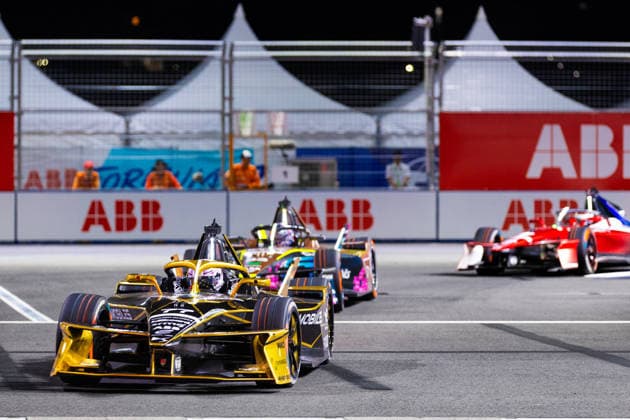 2026 FORMULA E TOKYO ePRIX 77 BARNARD Taylor (gbr), DS Penske, DS E-Tense FE25, action during the Tokyo ePrix, 14th and 15th round of the 2025-26 ABB FIA Formula E World Championship, WM, Weltmeisterschaft on the Tokyo Street Circuit from July 24 to 26, 2026 in Tokyo, Japan - TokyoJapan  Copyright: xDamienxDoumerguex