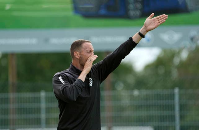 Foto : Trainer Kevin RODEWALD (Lübeck) Fussball Landespokal Schleswig Holstein;, Viertelfinale am Sa. 25.07.2026 Heider SV - VfB Lübeck *** Photo: Coach Kevin RODEWALD, Lübeck Soccer, Schleswig-Holstein State Cup, Quarterfinals on Sat, July 25, 2026: Heider SV vs. VfB Lübeck
