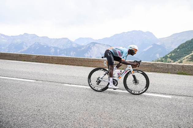 Tour de France 2026 Stage 20 ALPE D HUEZ, FRANCE - JULY 25 : Girmay Biniam (ERI) of NSN Cycling Team in action during stage 20 of the 113rd edition of Tour de France an UCI World Tour 2.UWT cycling road race stage for Men Elite of 171 km with start in Le Bourg d Oissans and finish in Alpe d Huez on July 25, 2026 in Alpe d Huez, France, 25 07 2026 Alpe d Huez France  Copyright: xGvgx