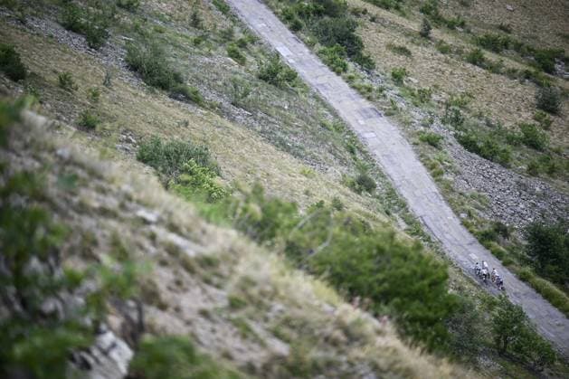 The pack of riders pictured in action during stage 20 of the 2026 Tour de France cycling race, a stage of 171km Le Bourg d Oisans to Alpe d Huez, on Saturday 25 July 2026. The 113th edition of the Tour de France starts on Saturday 4 July in Barcelona, Spain, and will finish in Paris, France on the 26th of July. JASPERxJACOBS  x182024614x