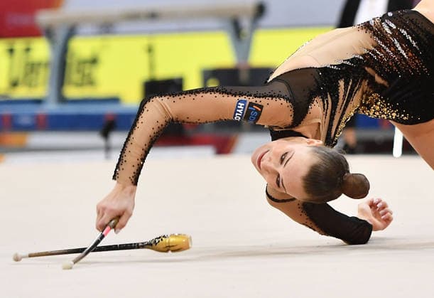 25.07.2026, xhbx, Turnen Rhythmische Sportgymnastik, Deutsche Meisterschaften 2026 v.l. Darja Varfolomeev (TSV Schmiden 1902) Übung mit den Keulen (DFL DFB REGULATIONS PROHIBIT ANY USE OF PHOTOGRAPHS as IMAGE SEQUENCES and or QUASI-VIDEO) Hannover *** July 25, 2026, xhbx, Rhythmic Gymnastics, 2026 German Championships v l Darja Varfolomeev TSV Schmiden 1902 Club Routine DFL DFB REGULATIONS PROHIBIT ANY USE OF PHOTOGRAPHS as IMAGE SEQUENCES and or QUASI-VIDEO Hannover