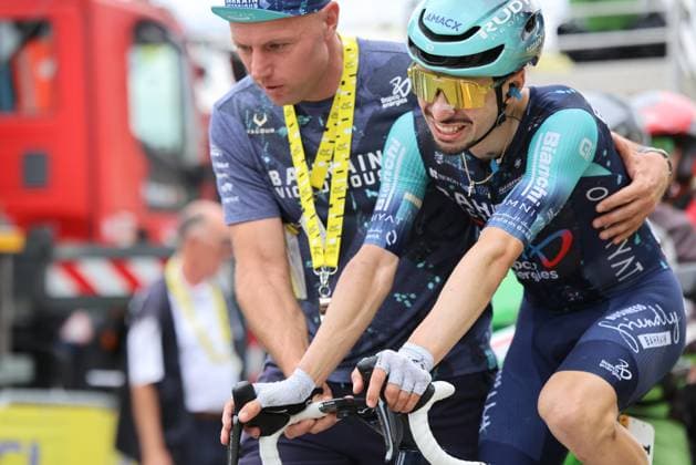 Tour de France 2026 - UCI Cycling Race Pierre Teyssot MAXPPP ; Tour de France 2026 - UCI Cycling Race. Alpe d Huez, France on July 25, 2026. 20th stage of the 113th edition of the Tour de France cycling race, 170.9 Km between Bourg d Oisans and Alpe d Huez in the French Alps. Lenny Martinez (FRA);BAHRAIN VICTORIOUS Pierre Teyssot Maxppp Alpe d Huez Isere France  Copyright: xMAXPPPxPierrexTeyssotx TEY69642 TEY69642