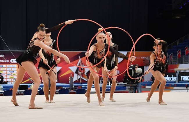 25.07.2026, xhbx, Turnen Rhythmische Sportgymnastik, Deutsche Meisterschaften 2026 v.l. Gruppe, Mannschaft Sportverein Dallgow 47 Reifen Keulen Übung (DFL DFB REGULATIONS PROHIBIT ANY USE OF PHOTOGRAPHS as IMAGE SEQUENCES and or QUASI-VIDEO) Hannover *** July 25, 2026, xhbx, Gymnastics, Rhythmic Gymnastics, 2026 German Championships, Group V, Team: Dallgow 47 Sports Club, Hoop and Clubs Routine. DFL and DFB regulations prohibit any use of photographs as image sequences and or quasi-video. Hanover